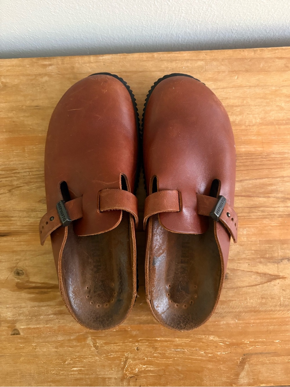 MENS MEPHISTO CLOGS Sz 40